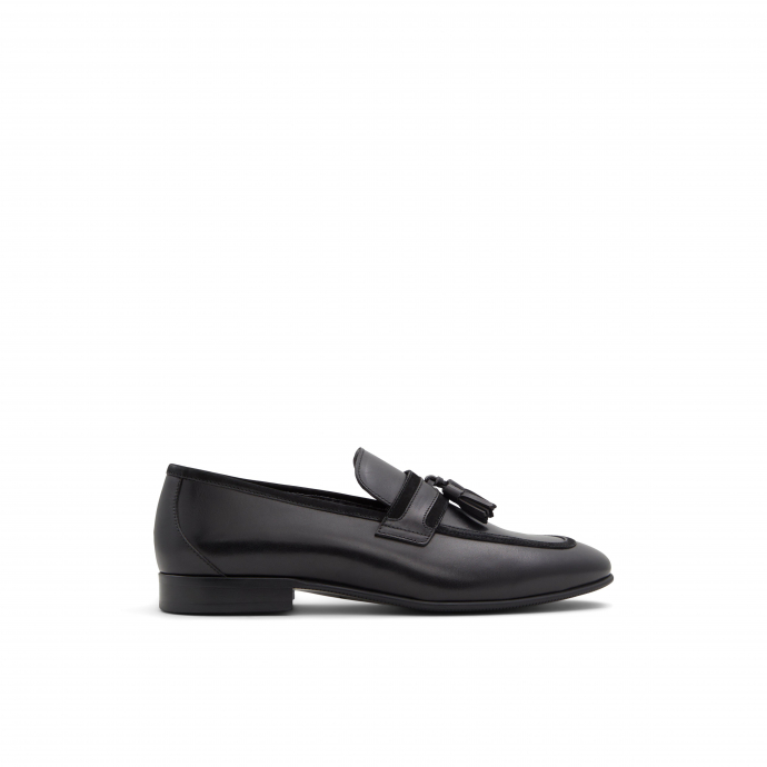 Mocassins Sequel